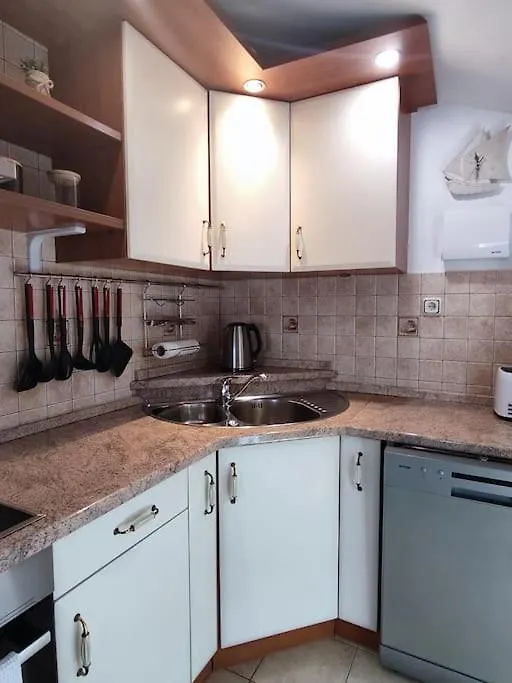 Bird View Apartment Carlissima טרוגיר 0*,