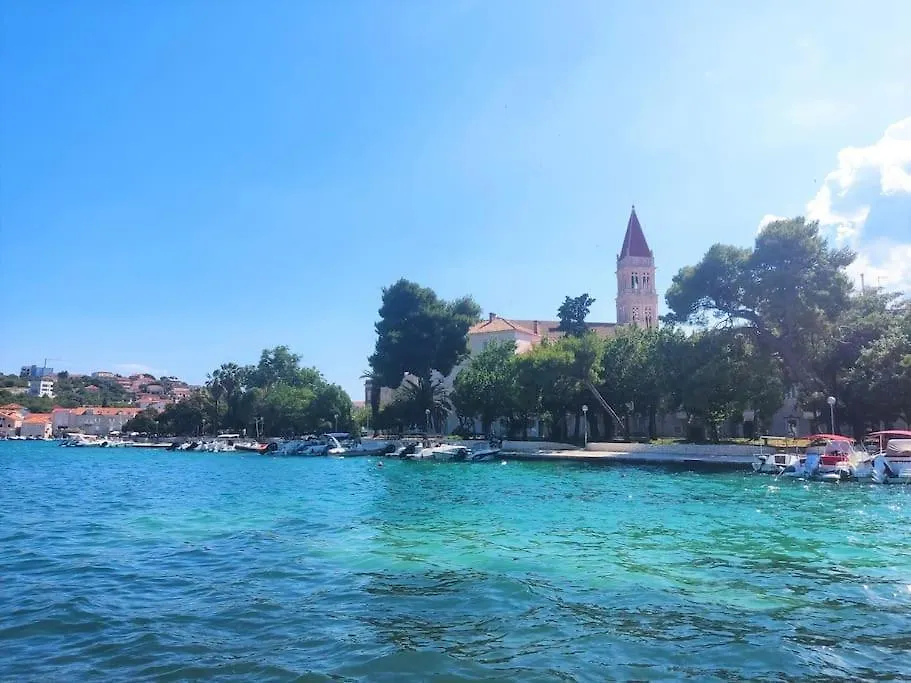 Bird View Apartment Carlissima Trogir