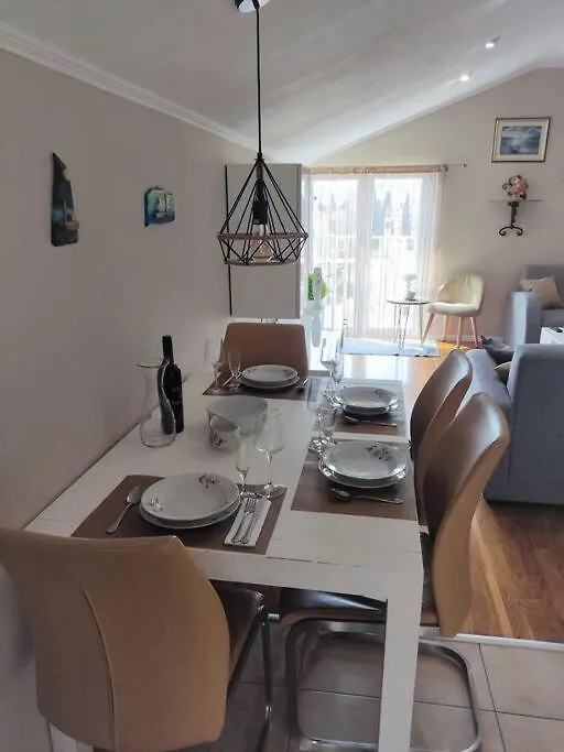 Bird View Apartment Carlissima Trogir